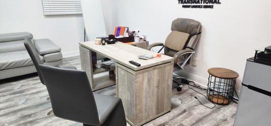 Desk Boss Chair And Visitor Chair