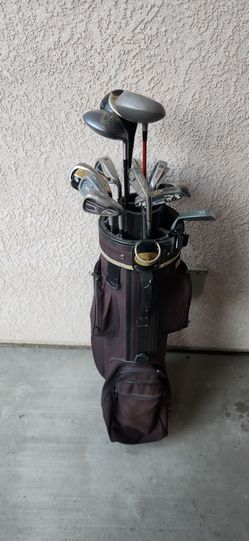 Good Beginner Golf set w/ balls and tees