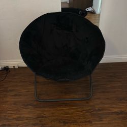 Foldable Saucer Chair