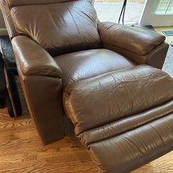 Distressed Leather Lazy Boy Wall Recliners