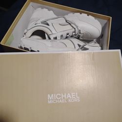 MICHAEL KORS SHOES (New) $50