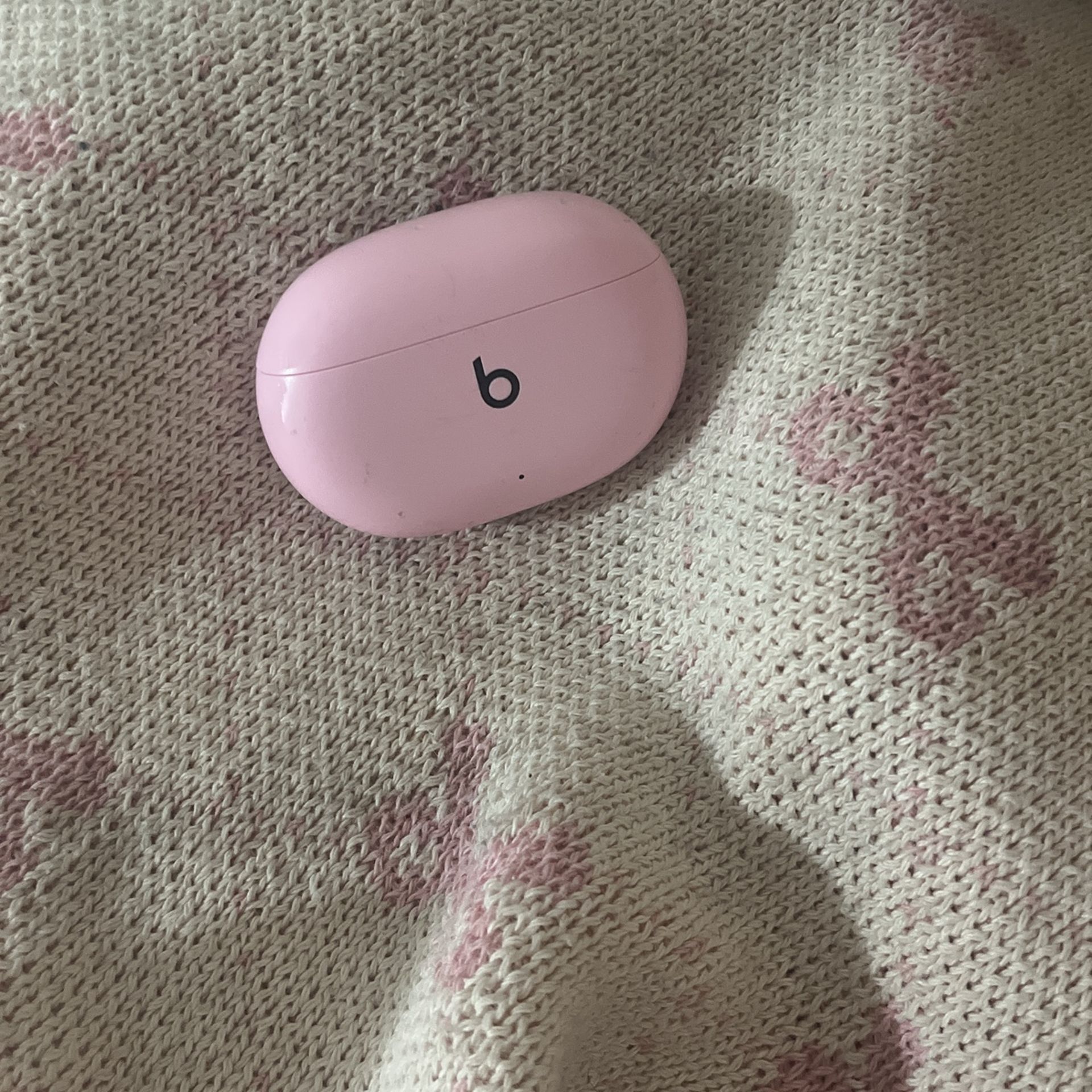 BEATS STUDIO BUDS