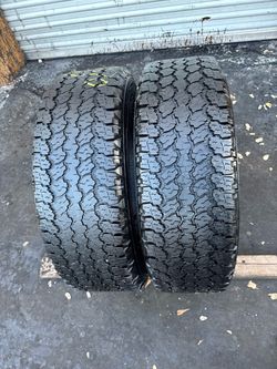 Set of 2 nice Good year Wrangler LT265/70/17 ( We install & balance)