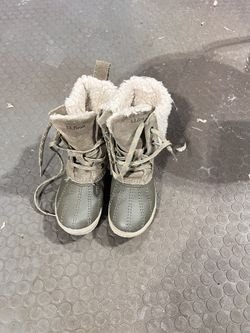 LL Bean Kids Winter Shoes Size 11