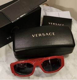 Versace 