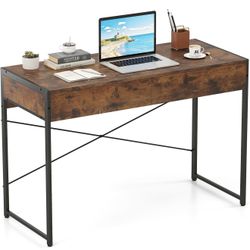 *NEW IN BOX** Desk
