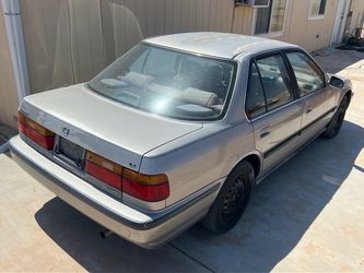1991 Honda accord LX  CB 7