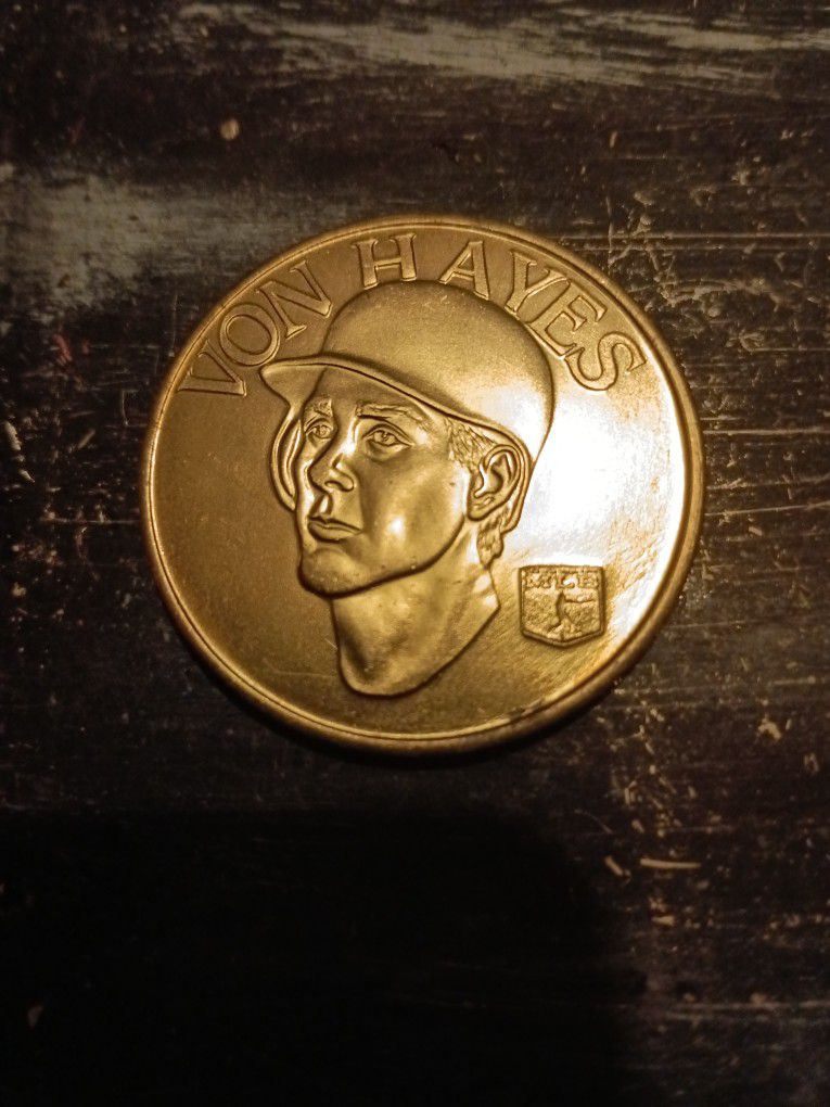 Van Hayes 1992 Sport Stars Collectors Brass Coin Philadelphia Phillies For Sale.