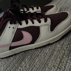 Nike Dunks