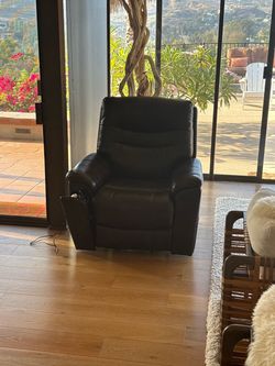 Sullivan Brown 41" Oversized Power Lift Recliner with Cupholders & USB