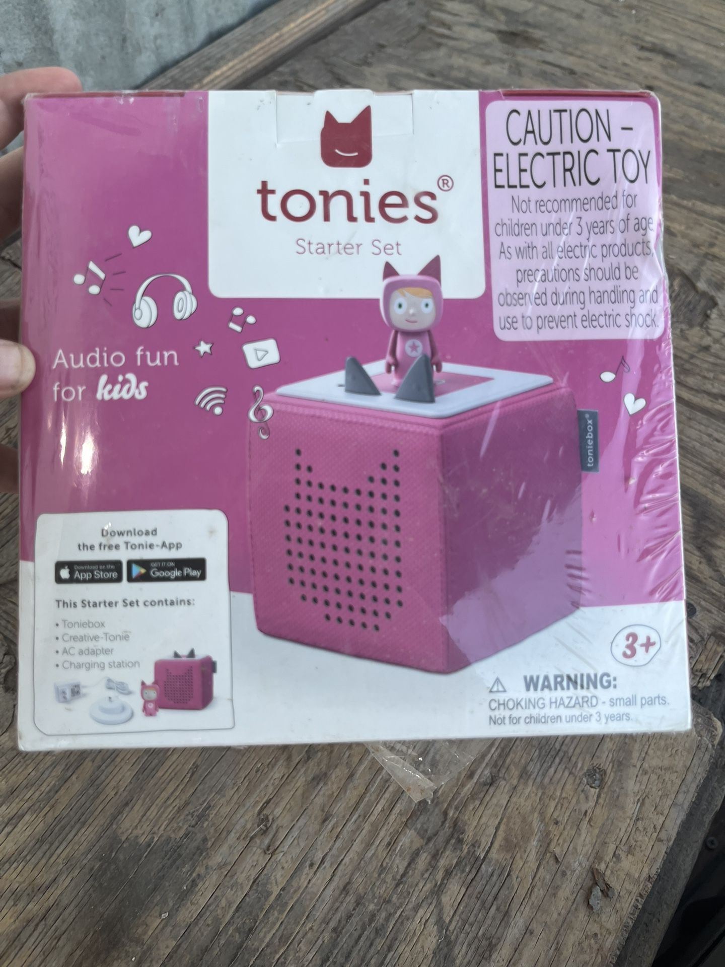 Pink Toniebox & Attachments