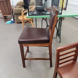 2 Kitchen Counter Chairs