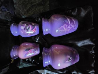 Mini butterfly urns