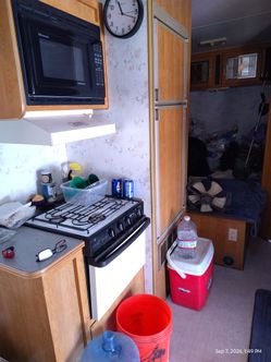 1999 skyline Layton toy hauler 25'