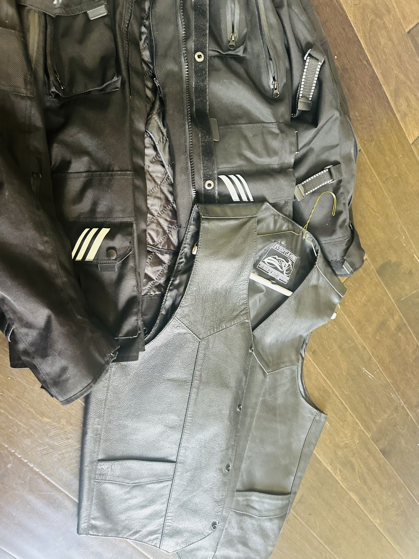 2x Bikers Gear