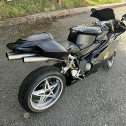 2006 MV Agusta F4 1000 1+1