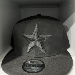 Cowboys Snapback hats 35$ each