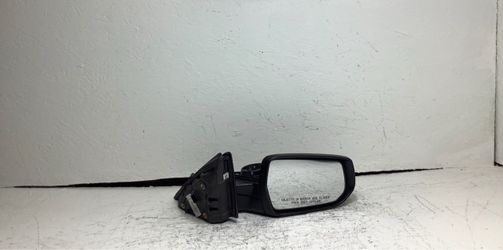 2016-2024 Chevy Malibu right mirror (1B)