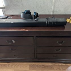 Like New Dressers 