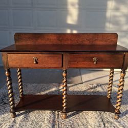 Beautiful Vintage Sofa Table