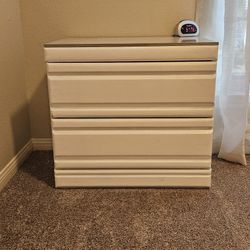 2 Small Double Drawer Dressers 