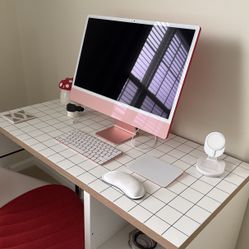 iMac 24 Inch. 699 OBO