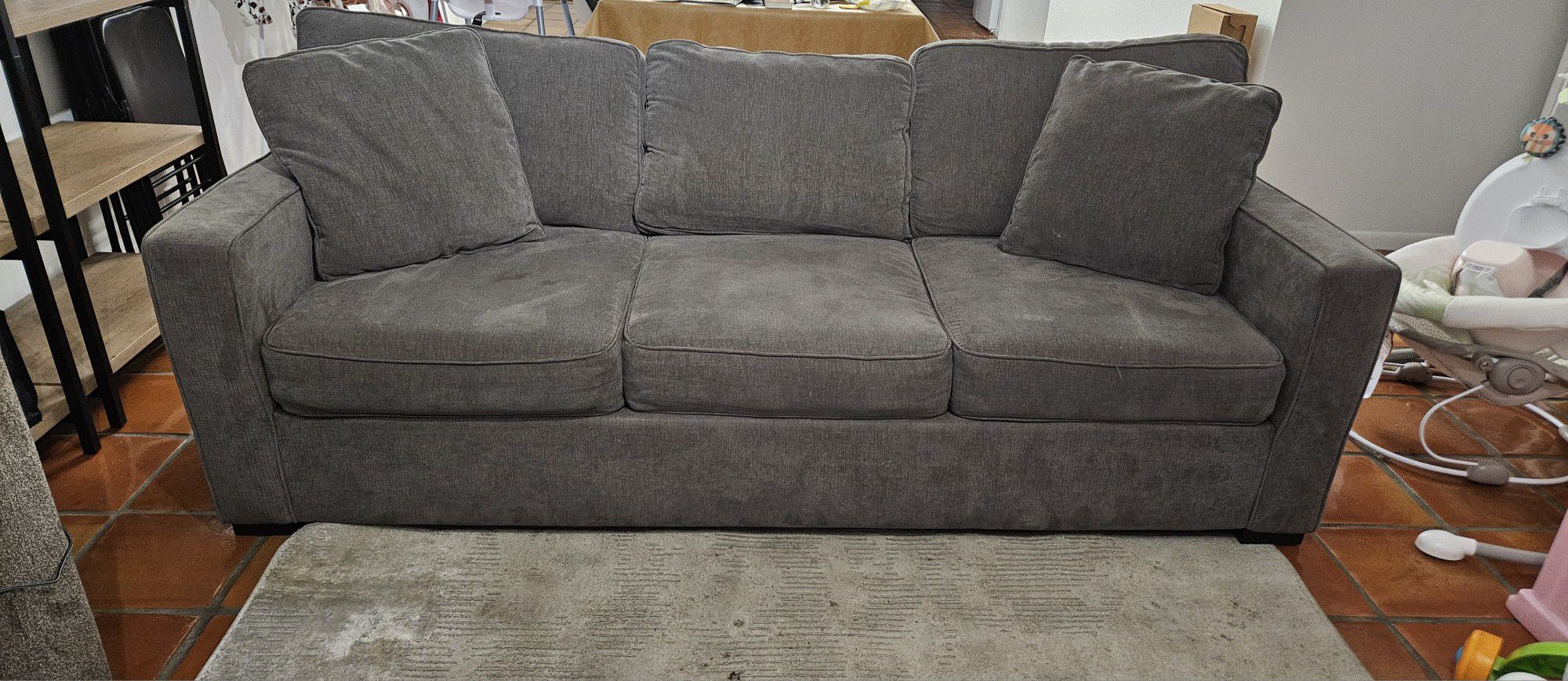 Grey 3 Seater Couch With Pullout Bed 