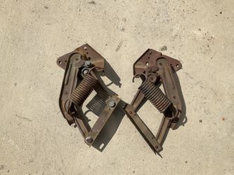 Chevy C10 68 Hood Hinges 