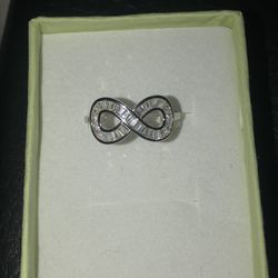 .925 Anillo De Plata Sólido Con Piedra CZ Size 7