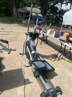 horizontal exercise machine / machina de ejercicio