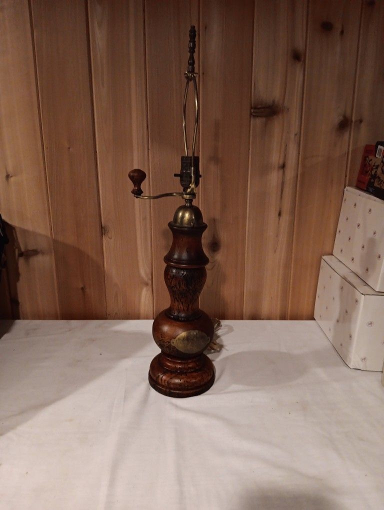 Peppermill Wormwood Table Lamp