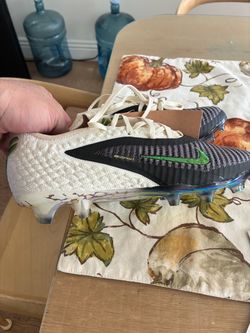 Kobe Bryant x Nike Phantom 6 Low Elite FG Soccer Cleats Size 9.5 NEW