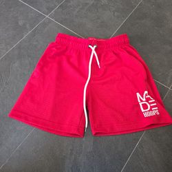 MADE Hoops basketball shorts YXl