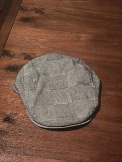 David and Yound Hat Size Small 