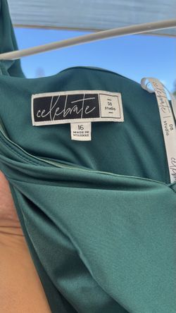 CELEBRATE DB Studio Formal Dress