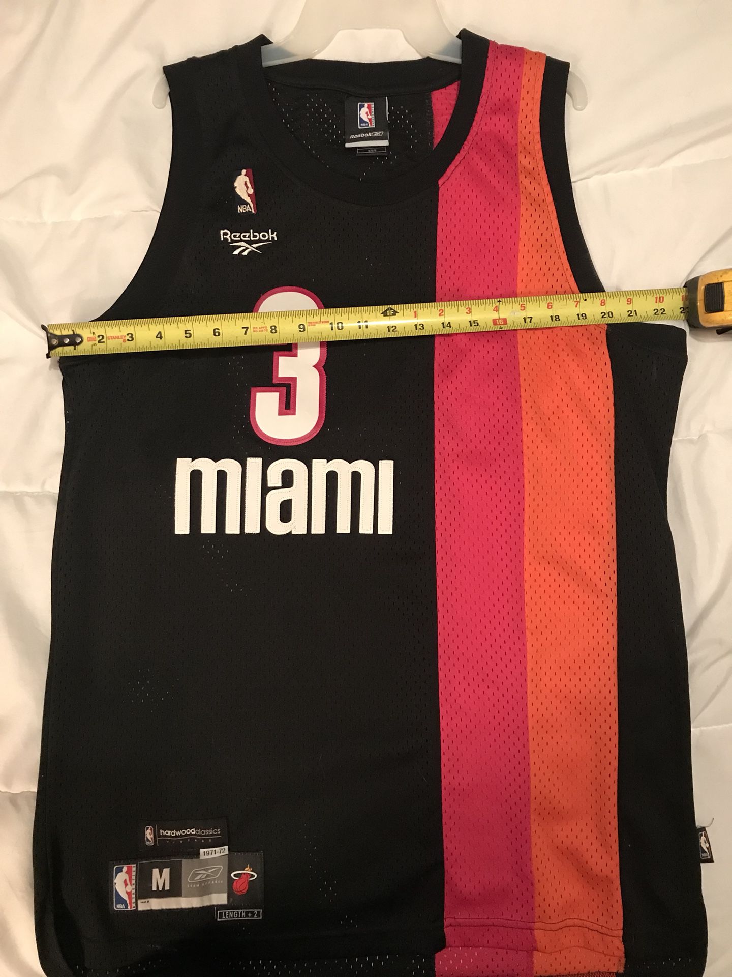 XL Miami Heat Wade Vice Jersey New With Tags for Sale in Miami, FL - OfferUp