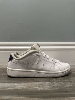 Nike Court Royale 2 
