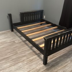 FREE Full Bed Frame I’m