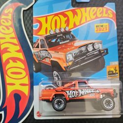 Hot Wheels Mainline 1973 Jeep J10 Truck