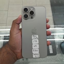 iPhone 15 Pro Max | 1TB | FACTORY UNLOCKED 