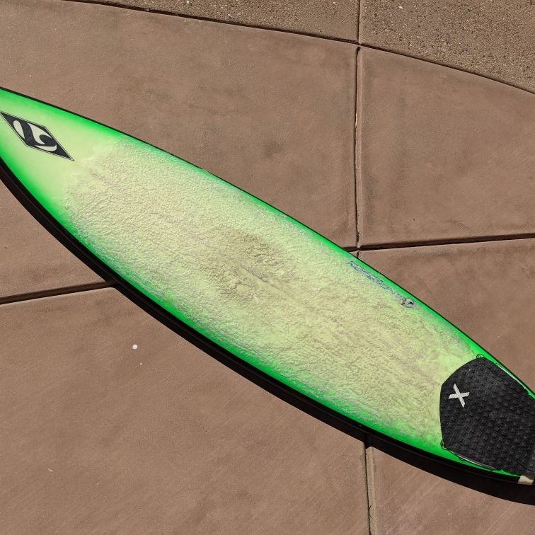 Anderson Surfboard 6'10"
