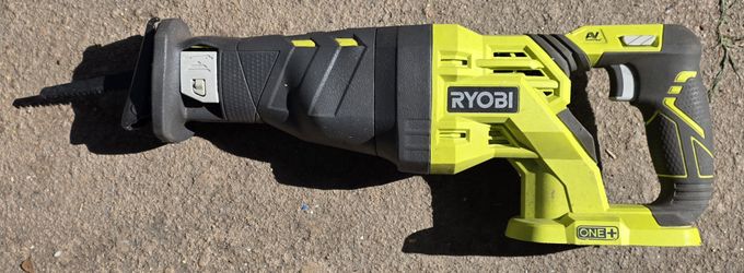 RYOBI 18V CORDLESS BRUSHLESS SAWZALL 