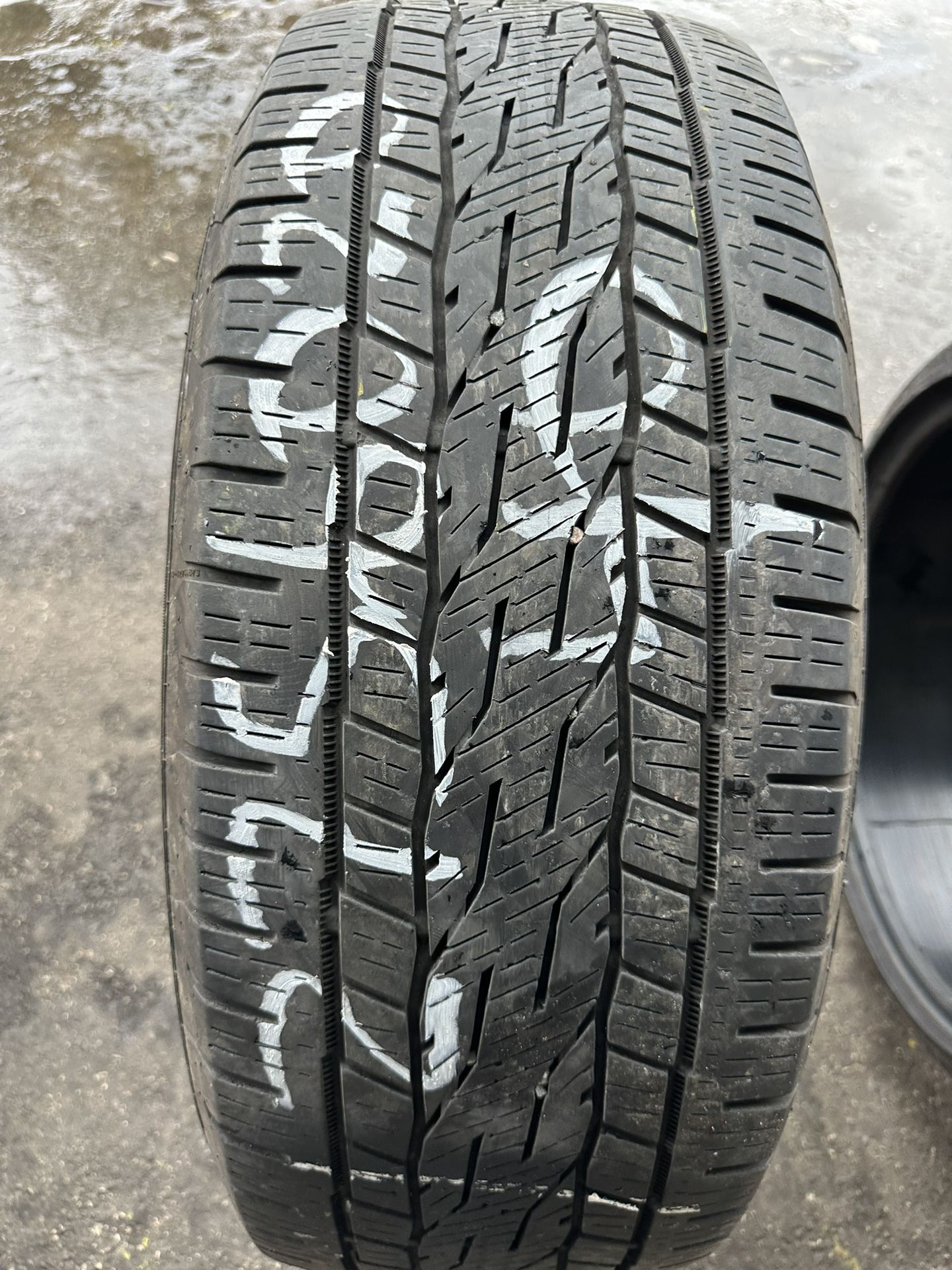 275-60-20 $40
