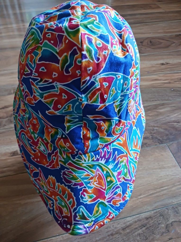 Kahaia Creations Made In Hawaii U.S.A.
Colorful Fish Aquatic Ocean Cotton Wide Brim Sun Visor Beach Cap