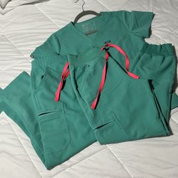 Figs Green Scrub Set EXCELLENT CONDITION