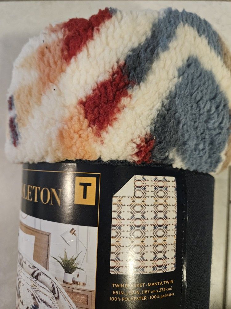 Pendleton Sherpa order Fleece - Twin Blanket - 66