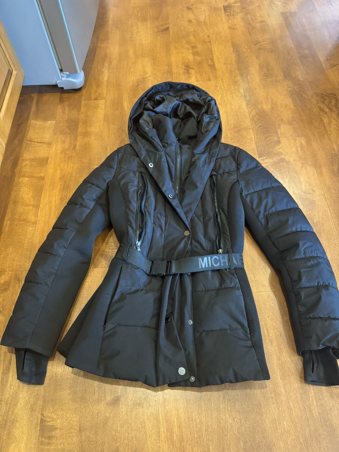 Woman’s Michael Kors coat size small shipping available