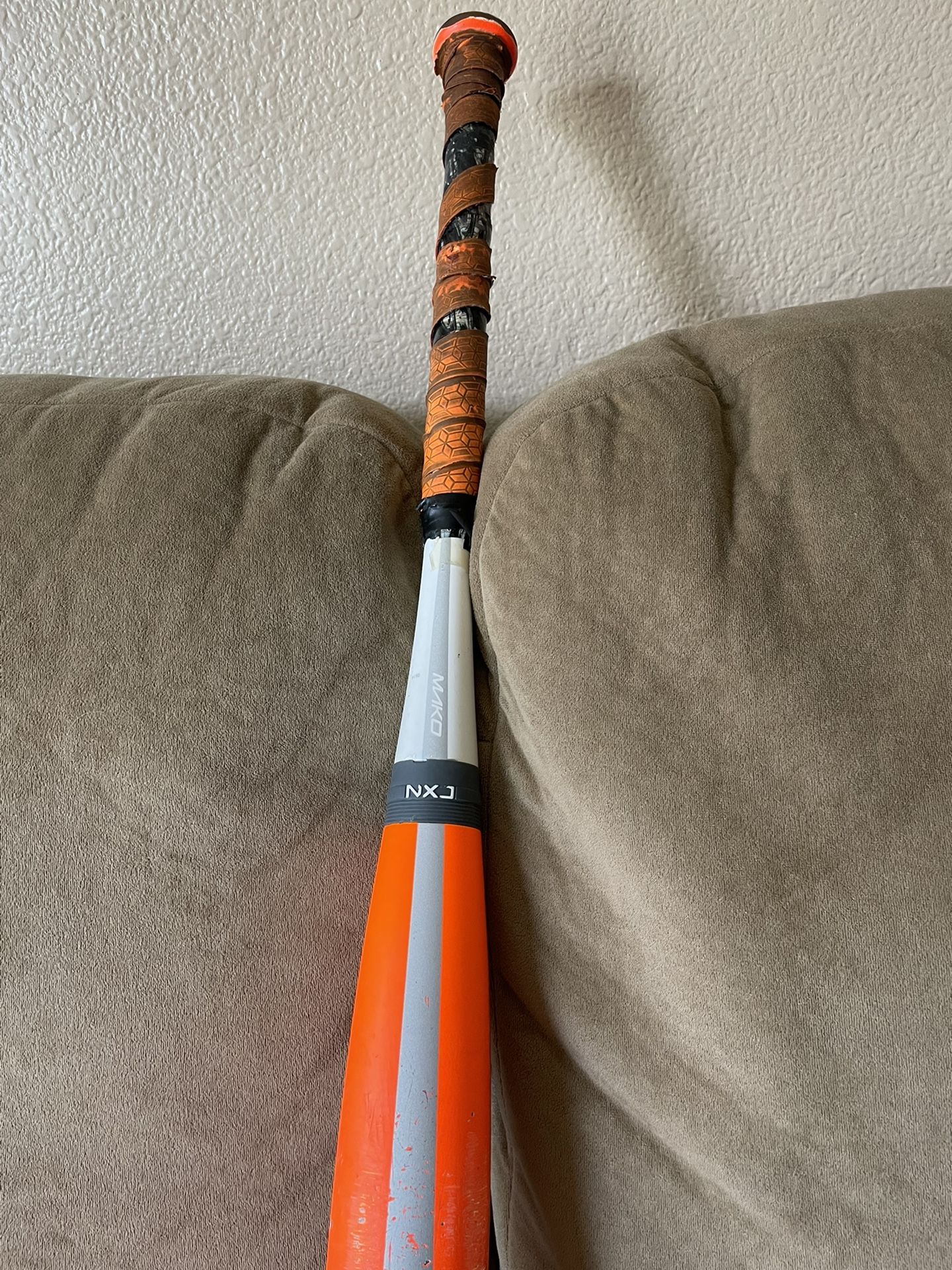 Easton Mako Baseball ⚾️ Bat 32 Inch In Good Conditions 