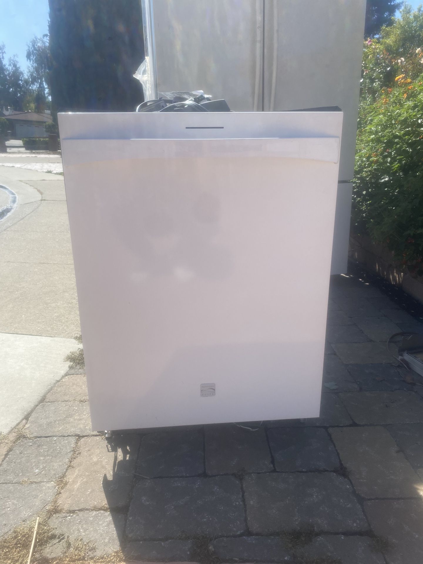 Kenmore Elite Dishwasher (used)