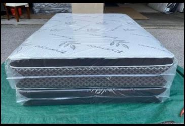 NEW Queen Mattress Set Pillowtap
